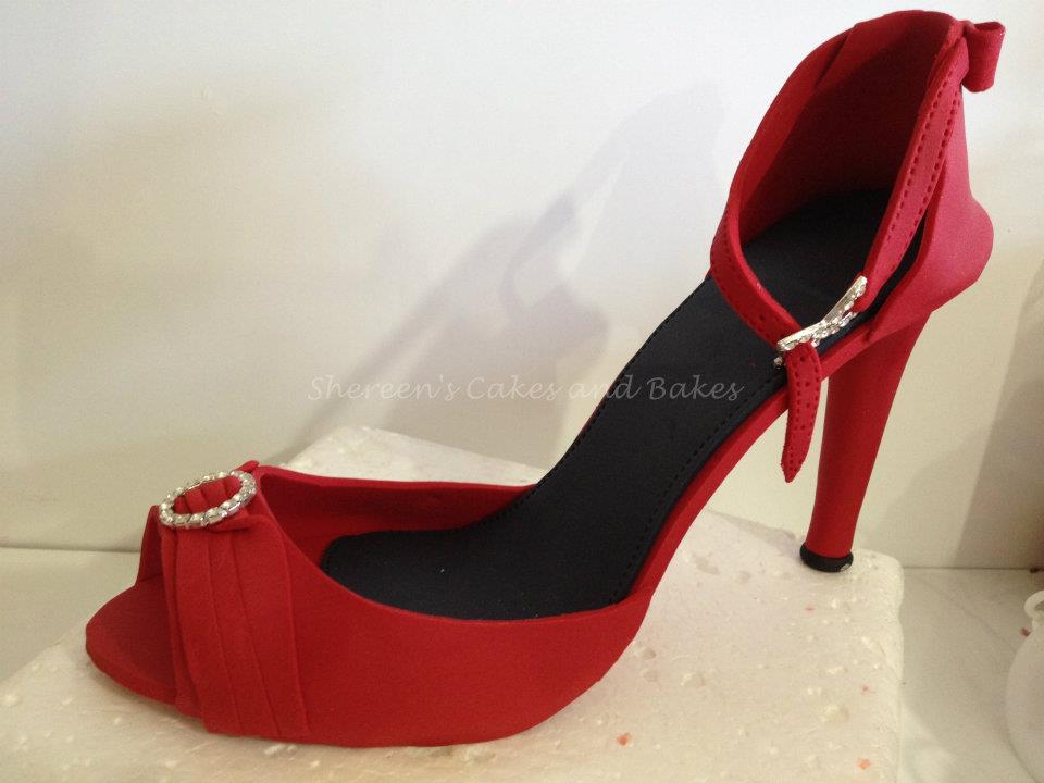 High Heel Fondant Shoe Tutorial by Shereen's Cakes and Bakes